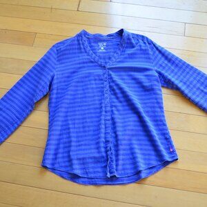 Mountain Hardwear Shirt Blue Stripes Button Up V Neck Casual Outdoor Size 12
